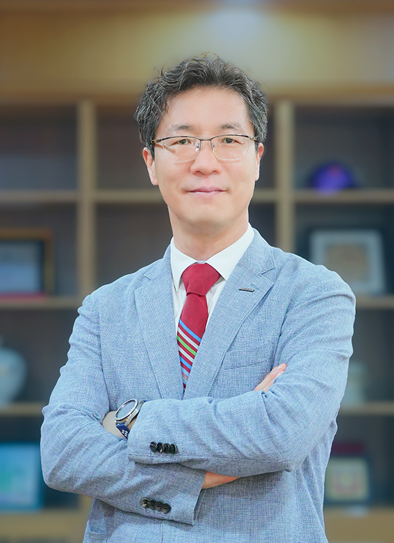 Doosan Enerbility Vietname General Director & CEO Kim Hyo Tae
